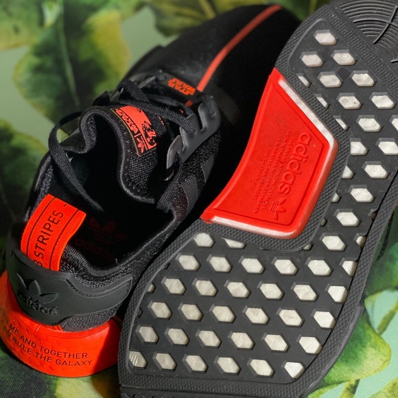 SOLD⚠️Adidas NMD_R1 Darth Vader Star-Wars - Picture 5 of 9